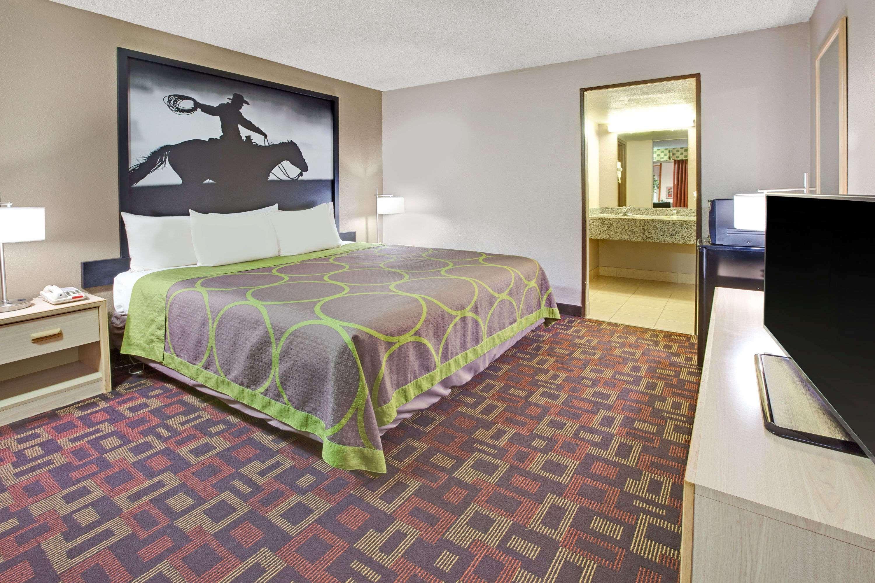 Super 8 By Wyndham Norman Exterior foto